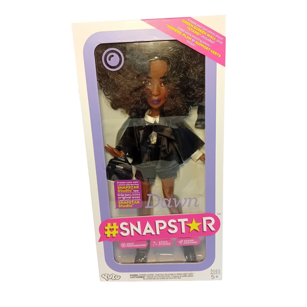 BNIB NRFB 2018 Yulu #Snapstar Dawn‎ Doll African American Selfie Model Doll 9"